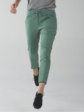 Lululemon Street To Studio Pant II - Vintage Green Slim Dance Joggers